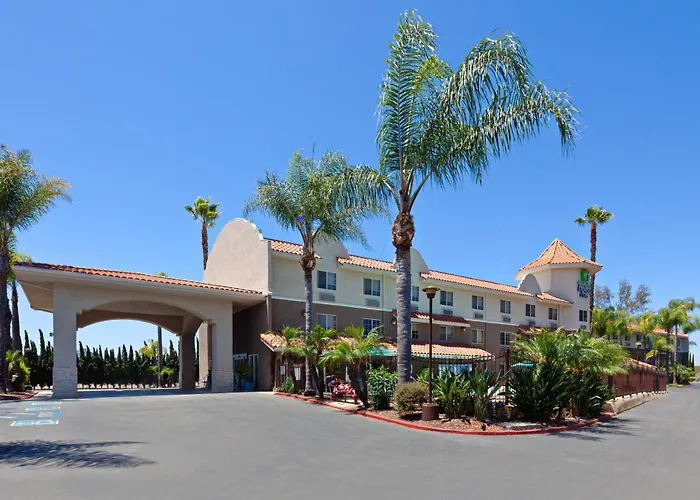Holiday Inn Express Hotel & Suites San Diego-Escondido By Ihg