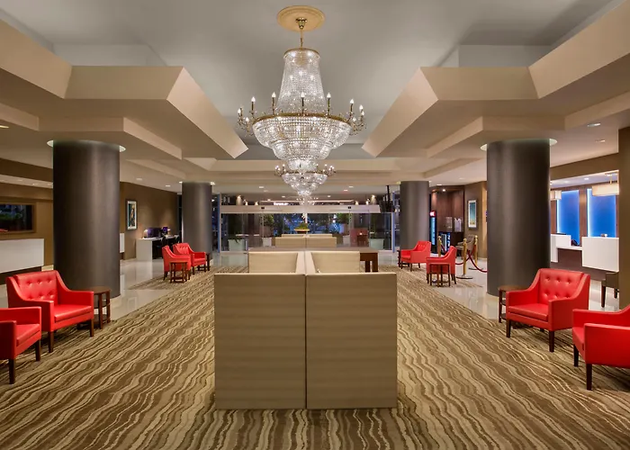 Hotel com jacuzzi: Crowne Plaza Hotel Los Angeles Harbor By Ihg