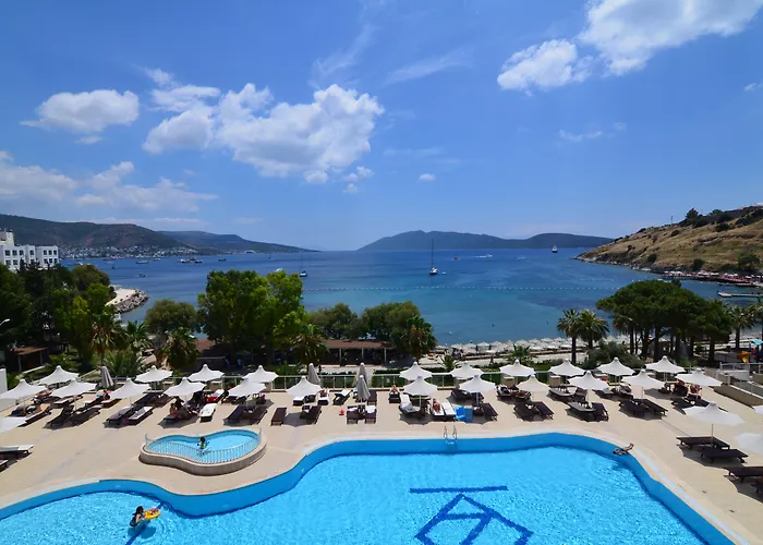 Azka Hotel
