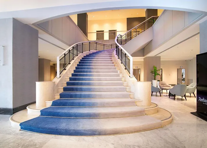Radisson Blu Hotel & Resort, Abu Dhabi Corniche