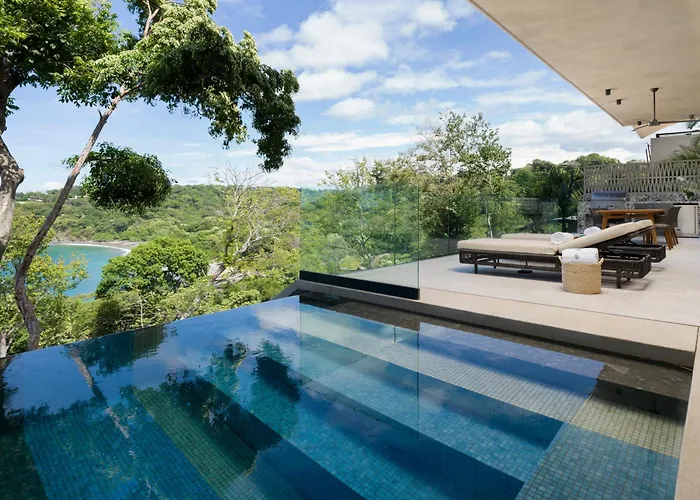 Pets Allowed Hotel Four Seasons Peninsula Papagayo, Costa Rica