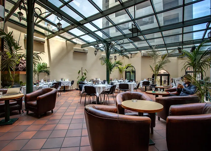 Cafe De Rome