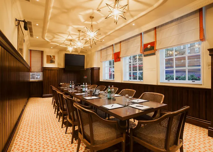 Hotel Spa: The Lalit London