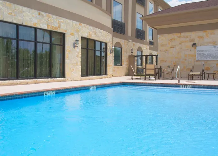 Family Hotel: Aspen Grand Hotel Houston