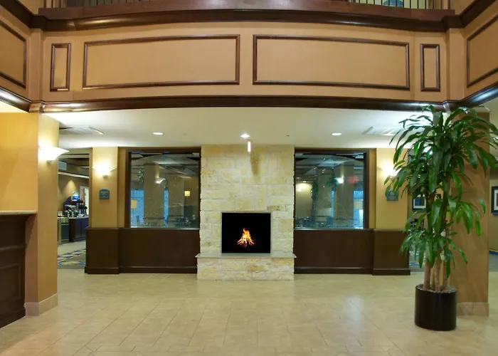 Family Hotel: Aspen Grand Hotel Houston