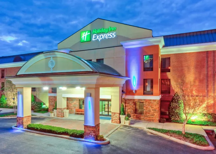 Holiday Inn Express & Suites Nashville Brentwood 65S