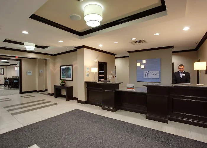 Holiday Inn Express & Suites Ottawa East-Orleans By Ihg