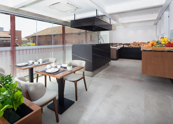 The Corner Duomo Hotel