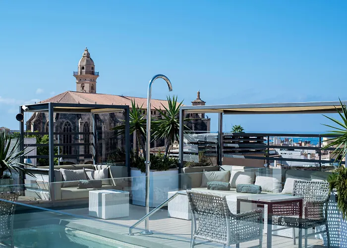 Luxury hotel only: Palma Suites