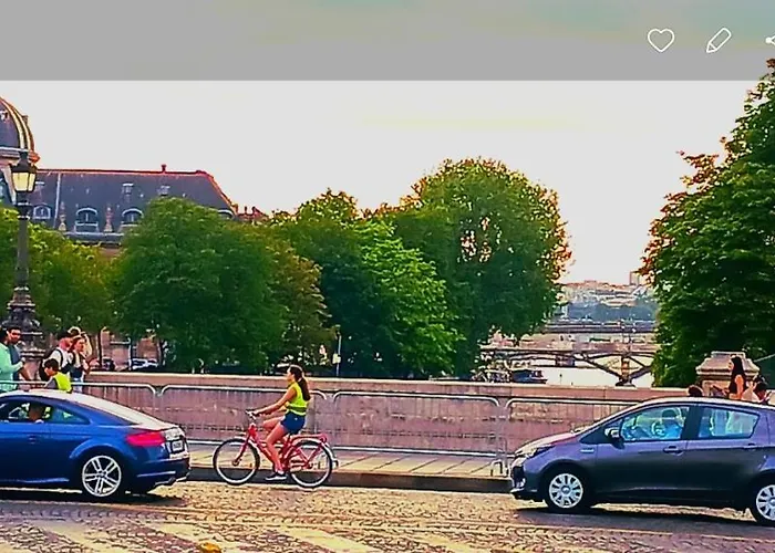 Emily In Paris