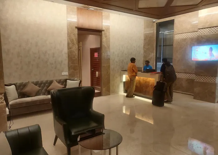 Family Hotel: Adiva Residency Beacon, Grant Road, Mumbai