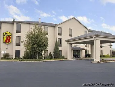 Pet Friendly hotel: Comfort Inn Chambersburg North