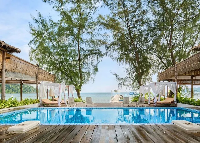 Eden Beach Resort