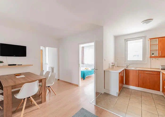 Hotel de 3 estrelas: Nova Apartments