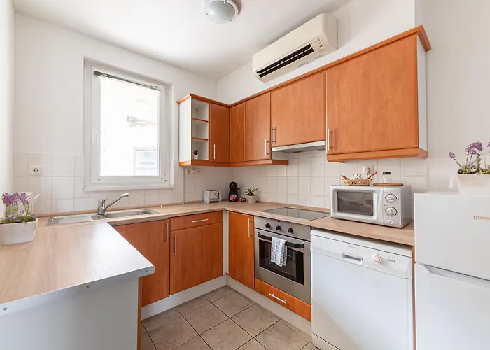 Hotel de 3 estrelas: Nova Apartments