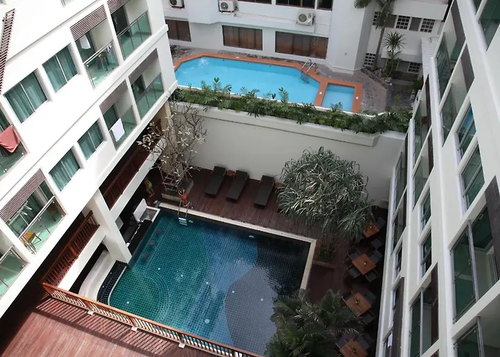 Sunshine Hotel & Residences