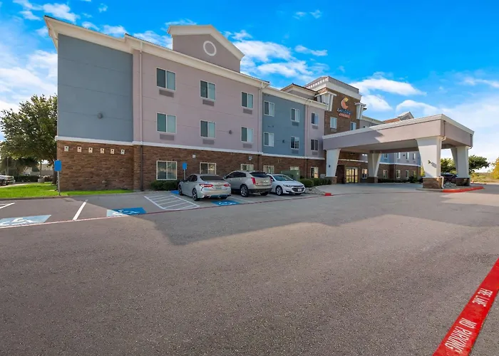 Cheap hotels Comfort Suites Bastrop