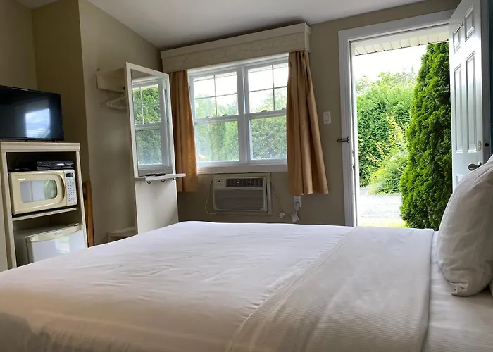 Cheap hotel: Motel Des Cedres