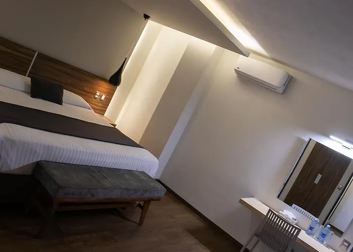 Estanza &Suites