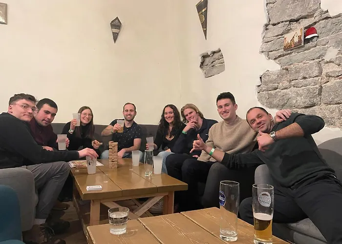 Monks Bunk &Bar