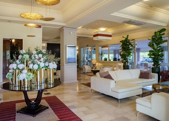 Hotel con piscina: Brasil Seaview Hotel