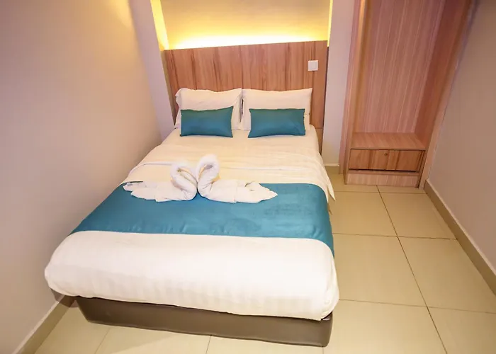 Central hotel: Alaxis Hotel