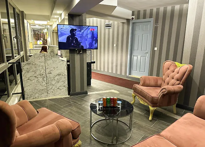 Grand Loft Otel