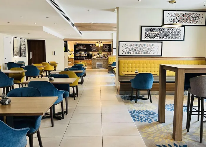 Hampton By Hilton Dubai Al Barsha
