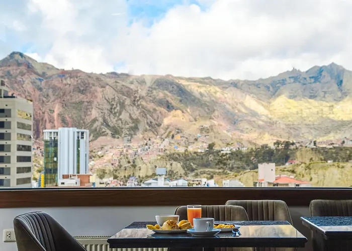 Hotel con vistas: Las Brisas Sur