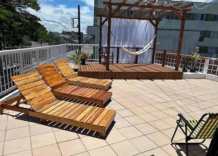 Aluguéis de temporada: Quarto Mezanino Com Smarttv E Ar