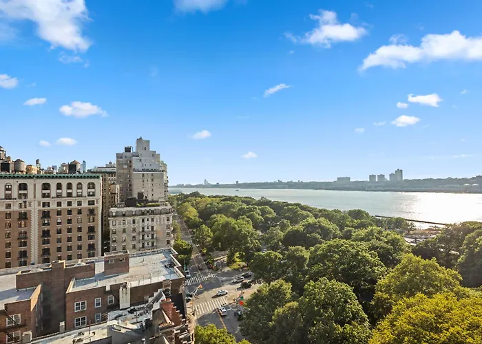 Hotel: Riverside Tower Hotel