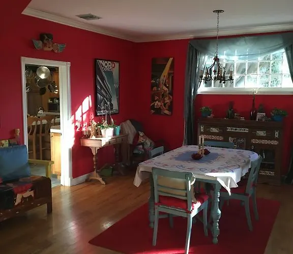 B&B only: Elaine'S Hollywood Bed & Breakfast