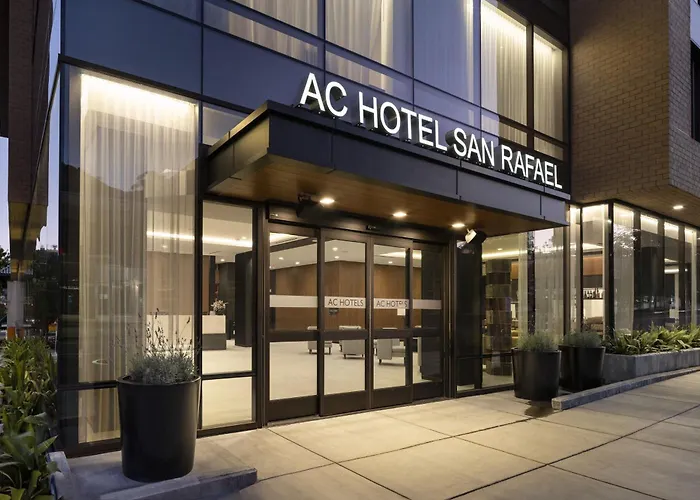 Pet Friendly hotel: Ac Hotel San Rafael Downtown