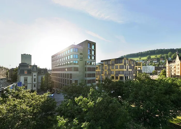  Tailormade LEO St Gallen