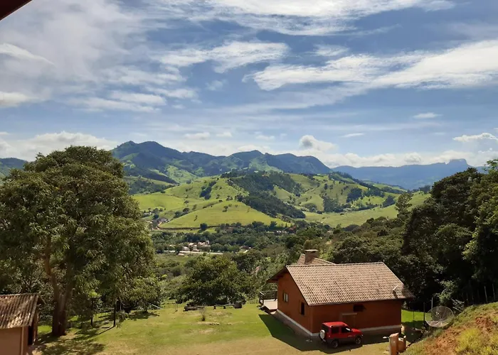 Casa Recanto Lobo Guará