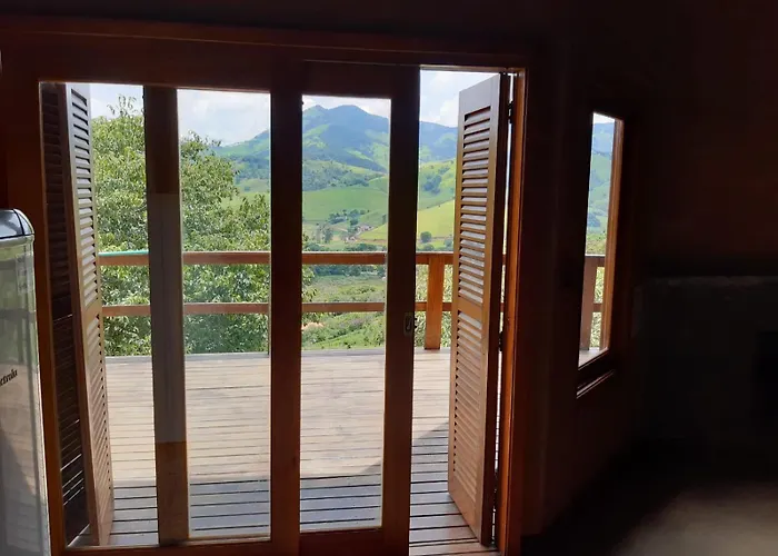 Casa Recanto Lobo Guará