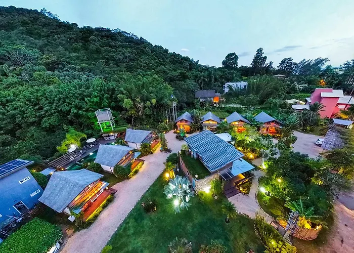 Vila: Village do Luz