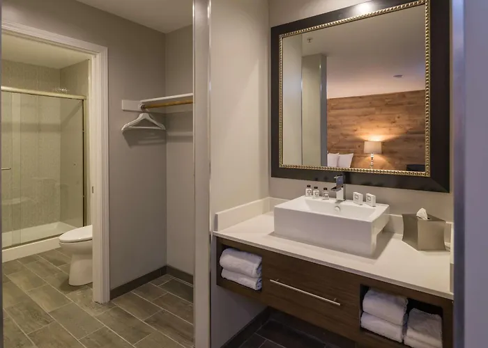 The Row Hotel; BW Signature Collection