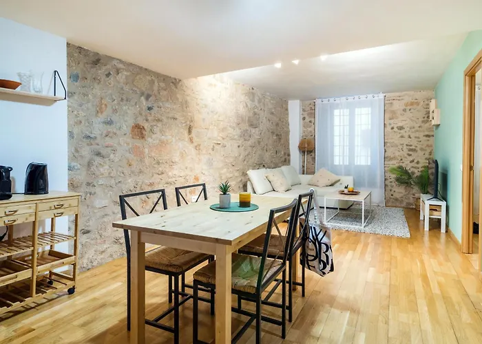 Alquiler de vacaciones: Elena Apartments - Girona