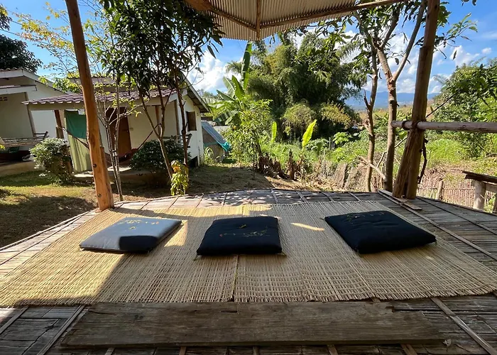 Sun Moon Pai Bungalow