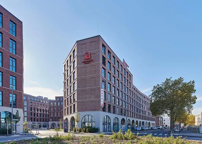 Meininger Koeln West