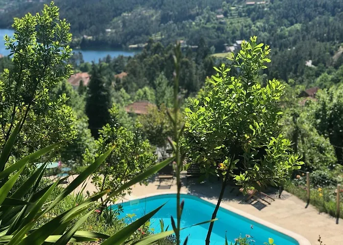 Vila: Quinta De Gestacos