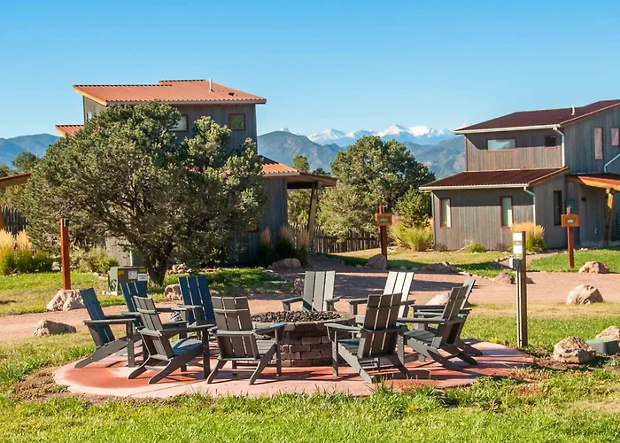Royal Gorge Cabins
