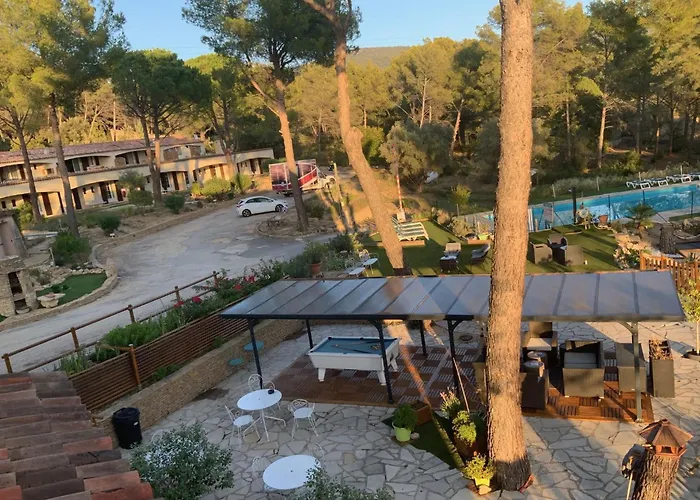 Hôtel Ping Pong: La Cigalière