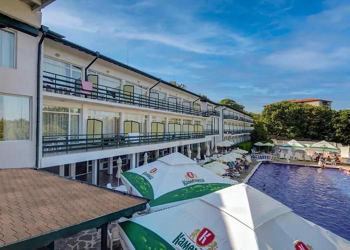 3-Sterne-Hotel: Kini Park Hotel All Inclusive & Free Parking