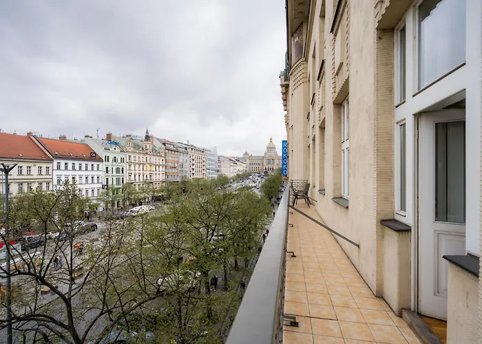 EA ApartHotel Melantrich