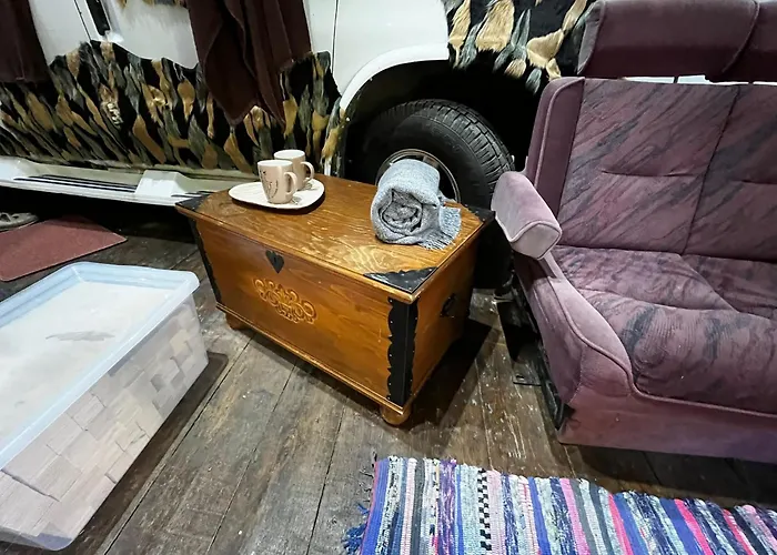 Familienhotel: Urban Van Glamping Riga