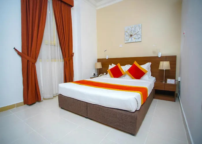 Hotel nahe Flughafen: La Villa Hotel