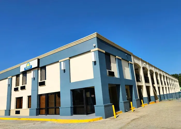 Days Inn By Wyndham Slidell