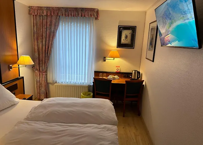 Hotel zur Post Dabringhausen